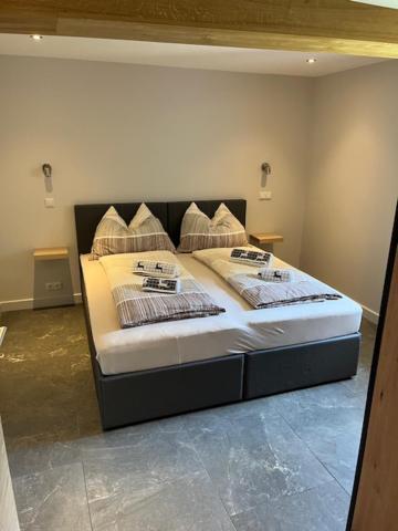 Haus Wolfsbach Apartamento Rennweg am Katschberg Exterior foto
